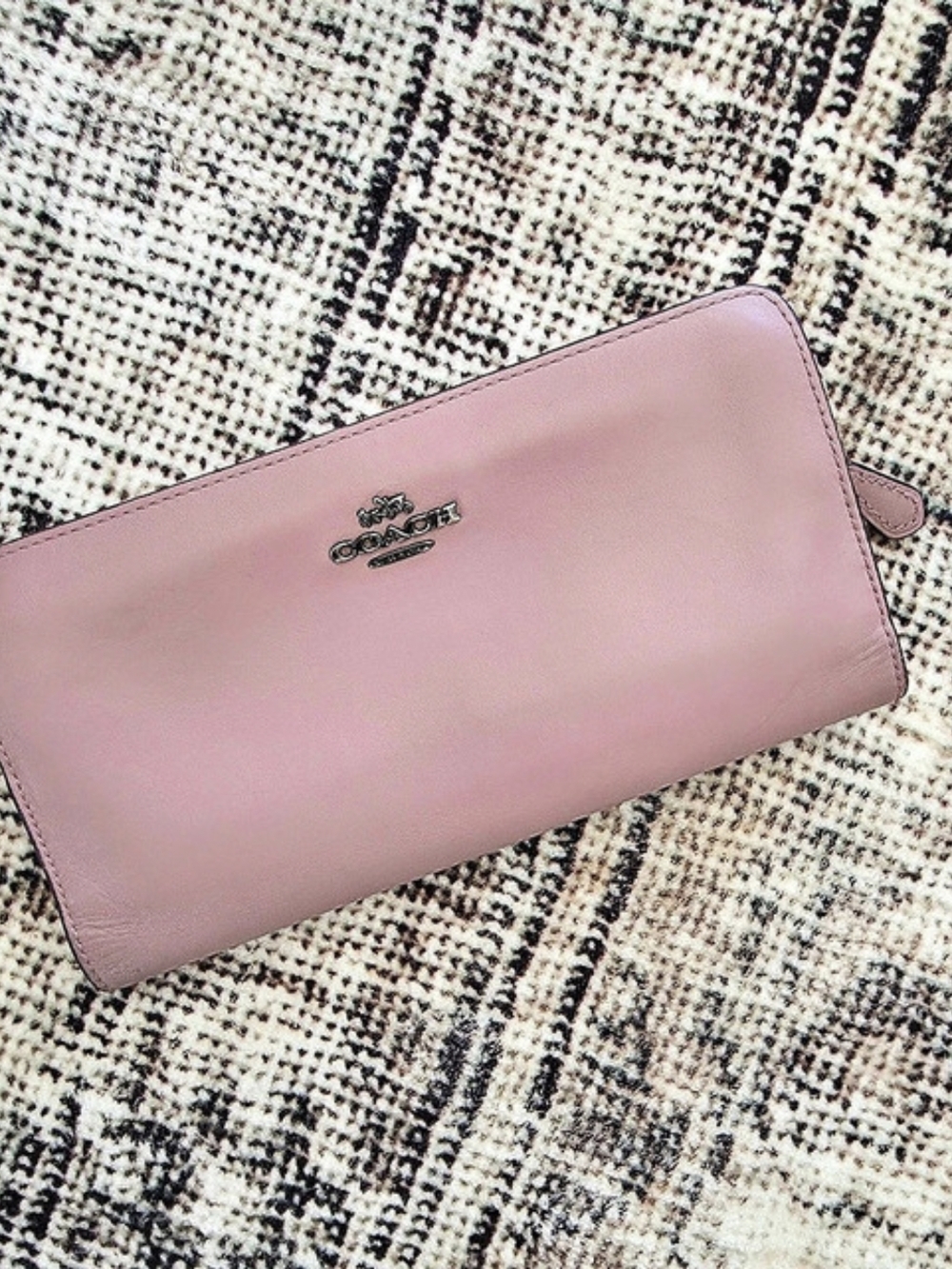 Coach Skinny Wallet in Pink Leather